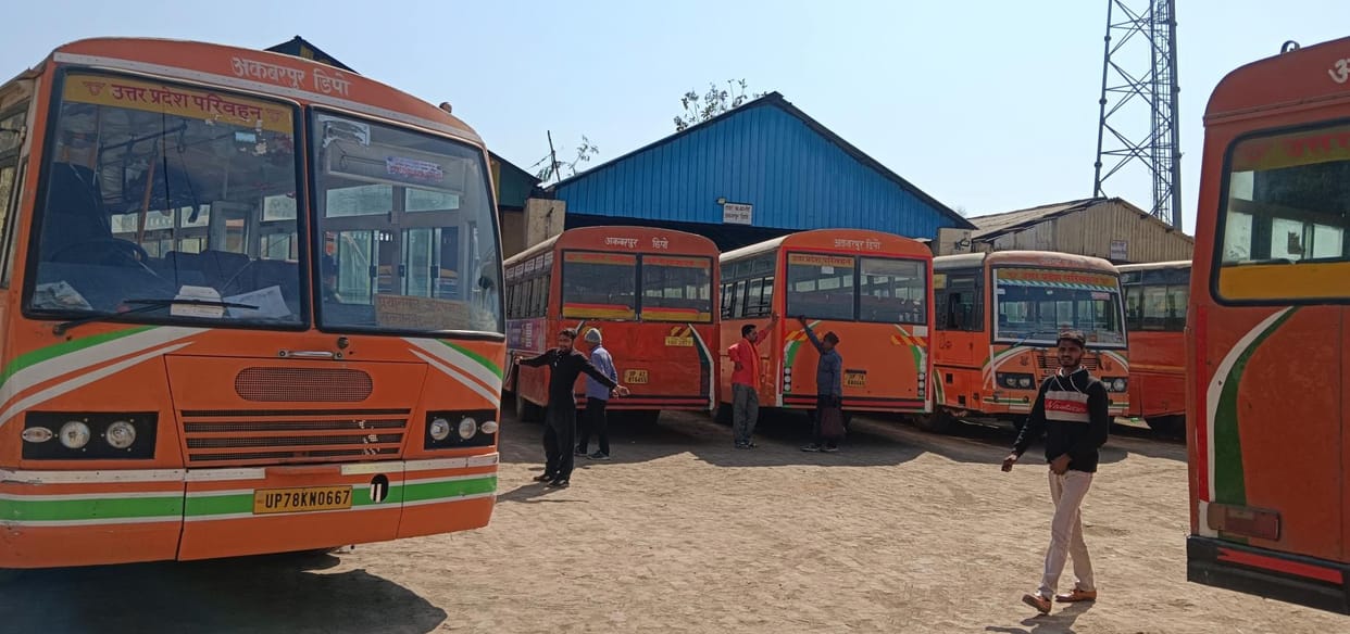 Ram devotees passed through more than one lakh vehicles in four days