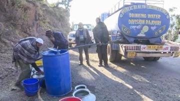 62 families returning from quarantine center got new ration, old sealed