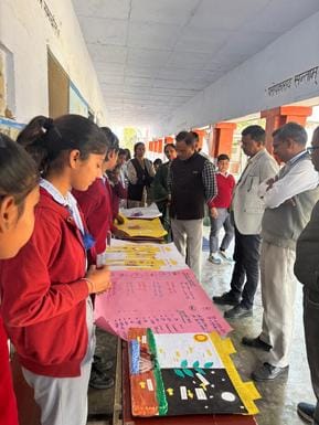 Observed the STEM fair and asked related questions to the students.