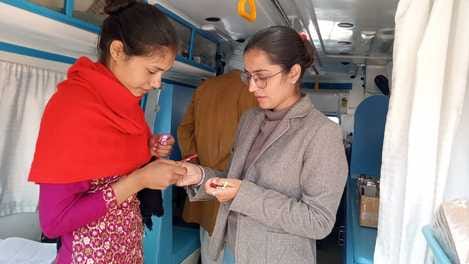Health services provided to 77 patients by mobile medical unit