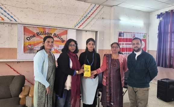 Explain fundamental rights to the students of Sangrah College