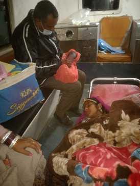 Pregnant woman gives birth to healthy baby in ambulance