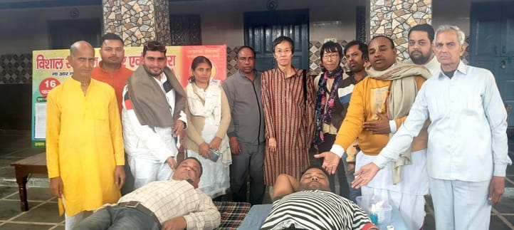 Doctor couple from Japan reached blood donation camp