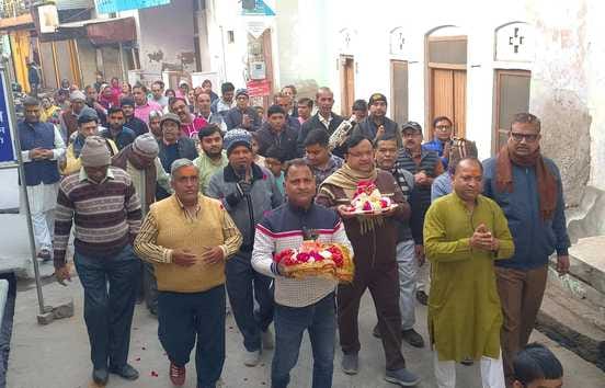 Devotees cheered Radha Rani