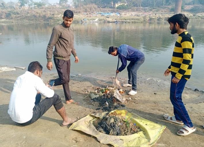 Sitakund Dham got flooded in three hours