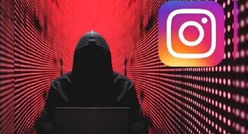 Love happened on Instagram and she ran away with her lover