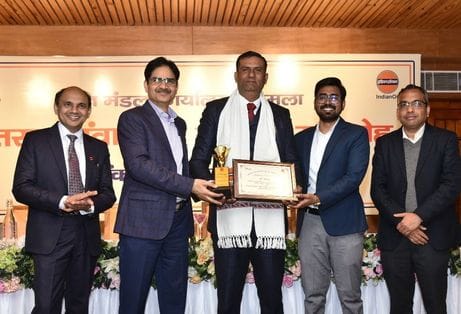 Chandrashekhar Gas Agency Nalagarh got first prize