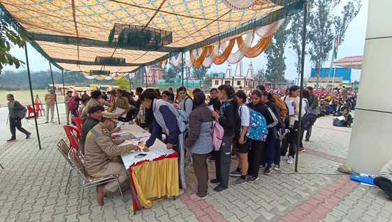 Out of 984 girls, 155 won the field of constable recruitment.