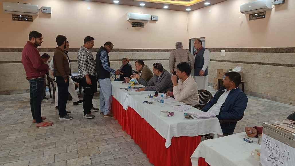 Voting took place after 17 years of Swarnkar Sabha, Krishna Soni became the head