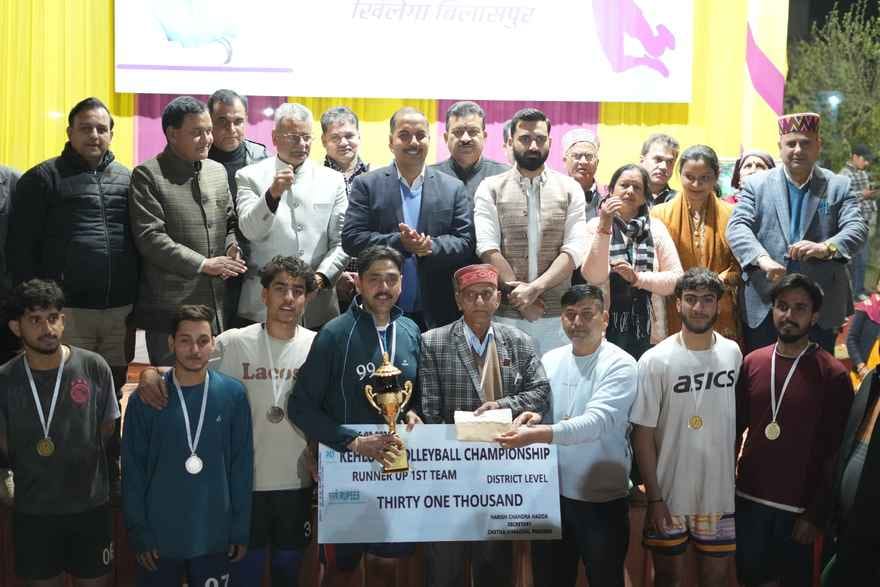 Barthin defeated Laghat and won the title of Kahlur Volleyball Championship.