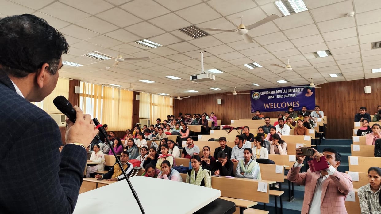 National College won the state level quiz competition