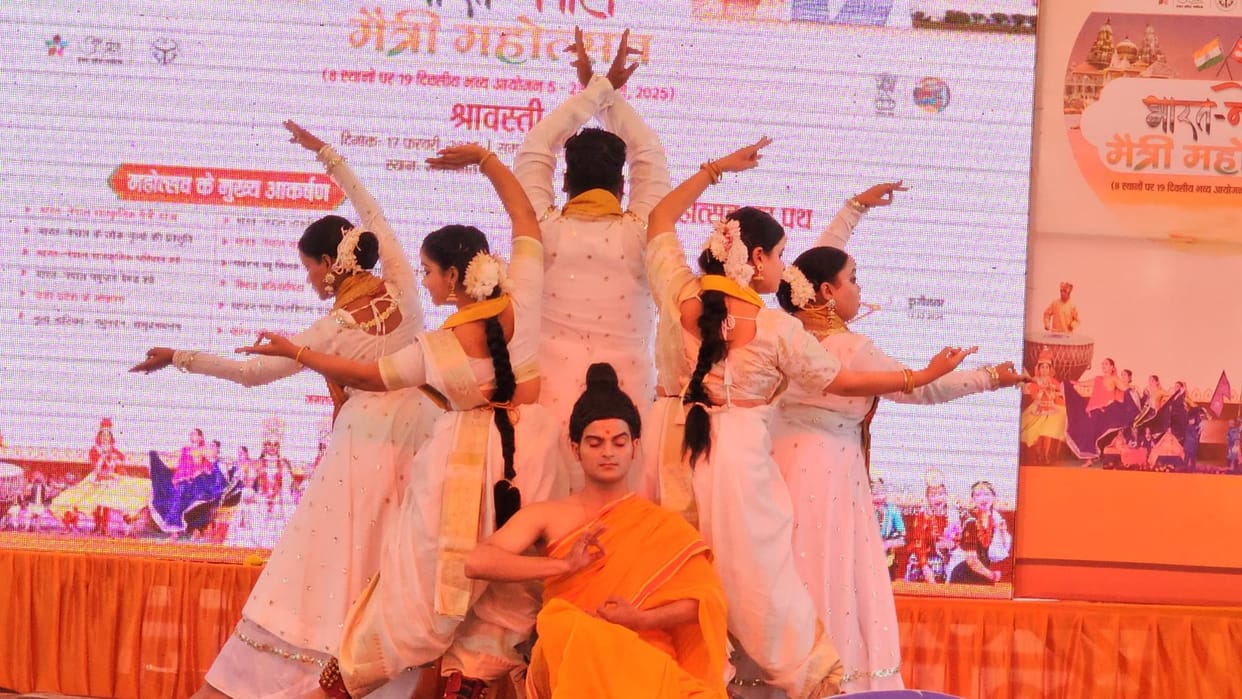 Culture of India-Nepal seen in Friendship Festival