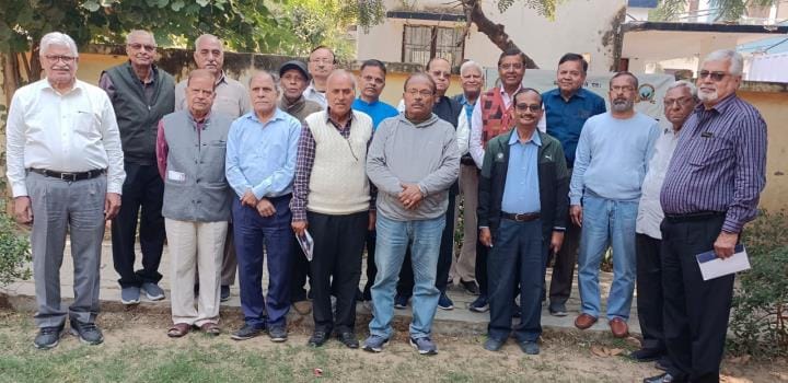 VK Mishra became president, Roop Kumar became secretary.