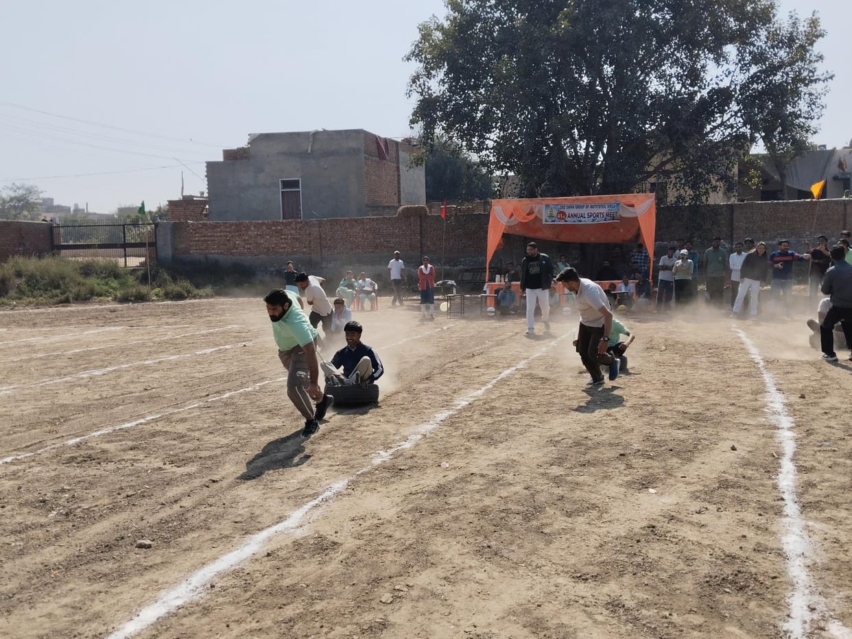 BPharma seventh semester students won in volleyball competition