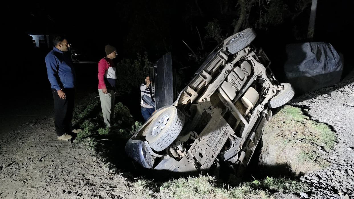 Car Fell in Drain