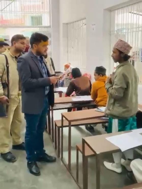 429 candidates of Munshi-Maulvi and 64 candidates of Aalim left the exam