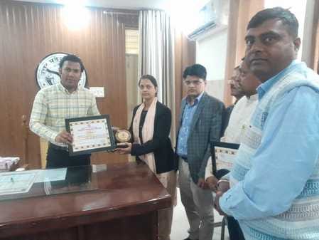 BLO Neeraj Kumar and Ankit Kumar honored