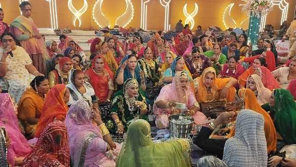 Ajmer News: The ritual of Khichdi weighing was organized in the Kinnar Mahasammelan