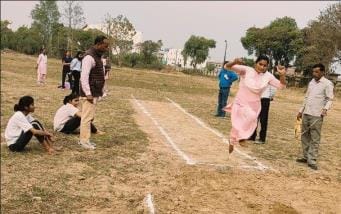 Sanju in 200 meter race, Mansi winner in javelin throw