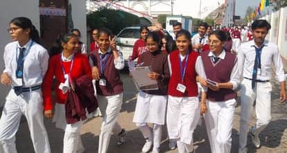 CBSE 10th 12th board exams from today Over 43 lakh students appear exams at 15 649 centres in delhi