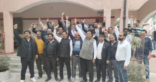 Construction of sub-registrar office building stalled, advocates on strike