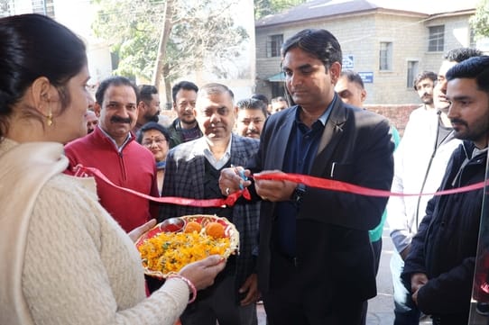 Self-help groups will get better facilities for marketing of products: DC