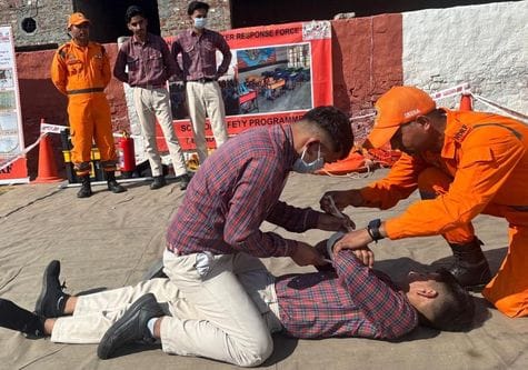 Students were given training on safety during earthquake