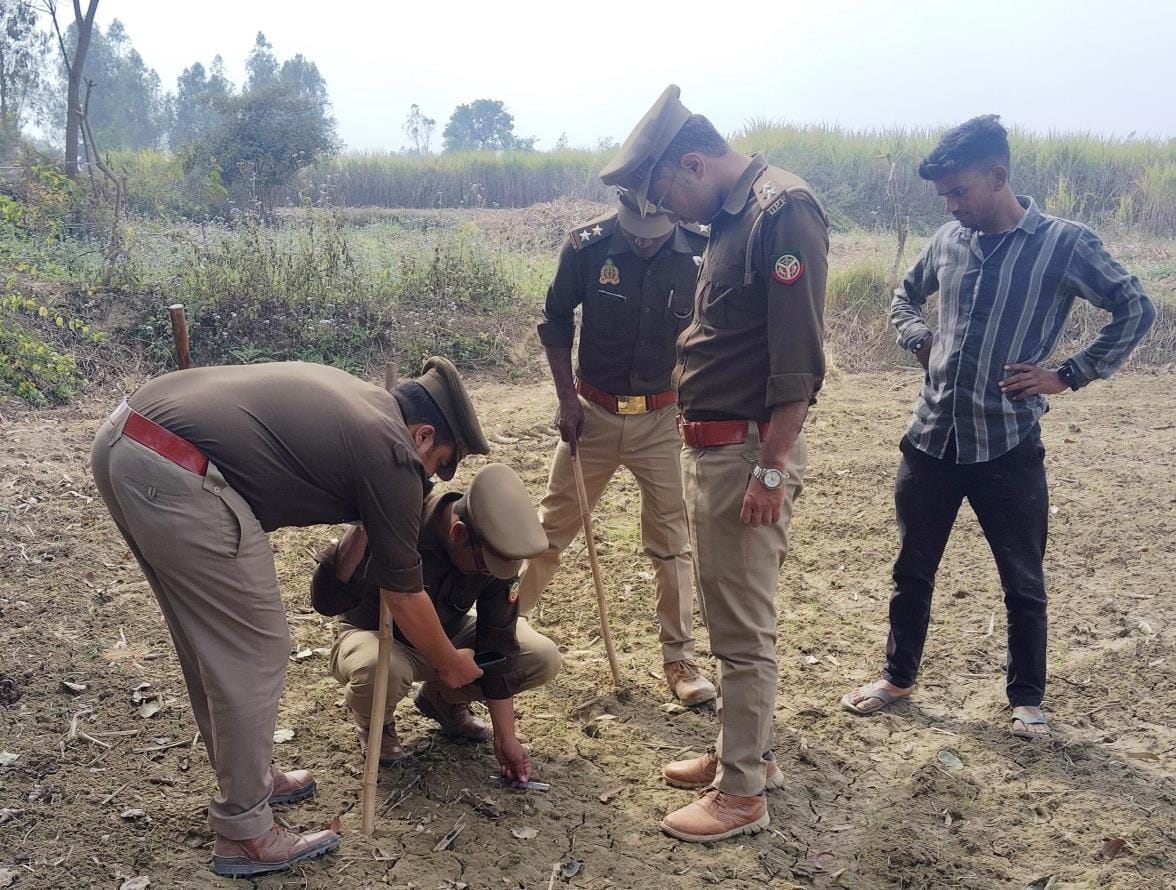 Tiger footprints found in Bishunpur, Sitapur for the fourth consecutive day