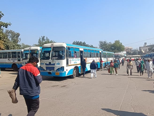 Maha Kumbh: Two buses sent to Prayagraj, two buses booked for today