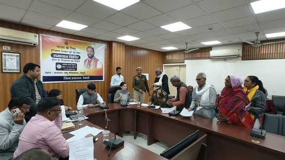 Instructions to remove illegal encroachment in Malhera village