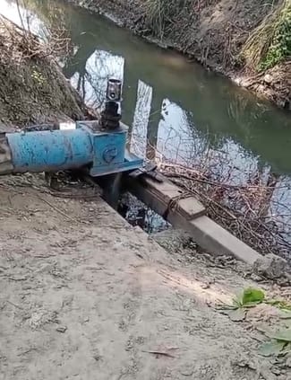 Allegations of theft of canal water and soil, complaints are not being heard