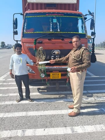 Strictness: Challans issued to 61 vehicles for violating traffic rules