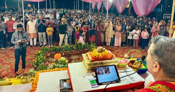 Blessings of elders, root of happiness and prosperity: Acharya Baluni
