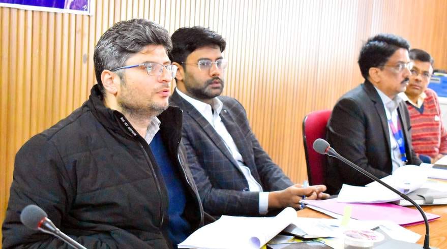 Include proposals for mythological travel routes in the district plan: DM