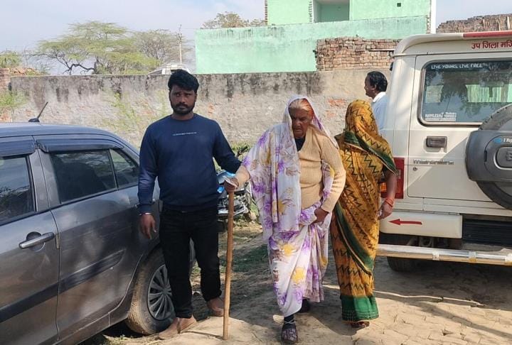 64.76 percent votes were cast for the post of Pradhan in Koyna and Barauli.