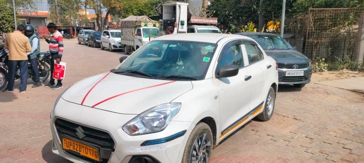 After waiting in line for five hours, one gets two to three kilos of CNG.