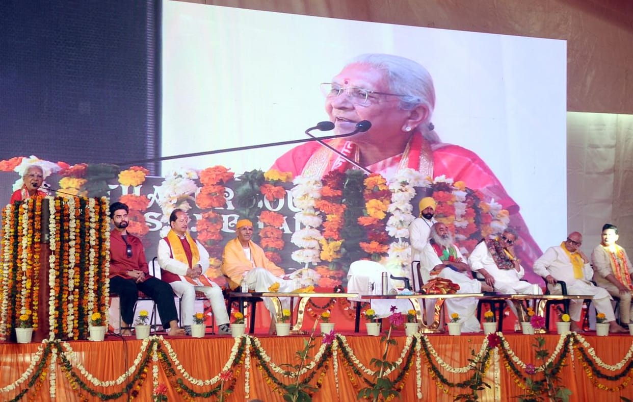 It is necessary to promote education for the development of the country: Governor