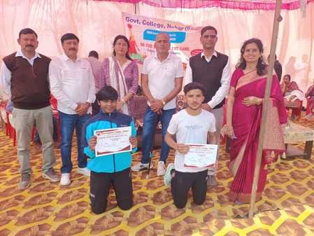 Pooja and Arjun declared best athletes in sports competition