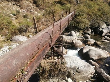 The culvert in Suri became a victim of neglect, cracks appeared in the approach.