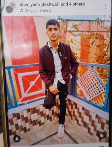 3 students riding bike died in accident