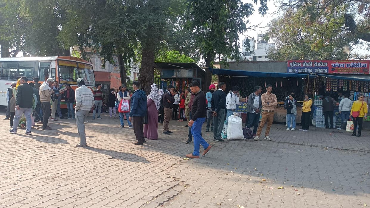 150 buses of the region reserved in Bela Kachar of Prayagraj.
