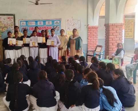 Madhusmita first in painting competition