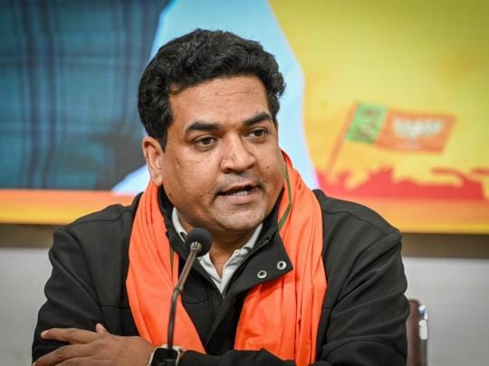 Deoria's Kapil Mishra becomes cabinet minister in Delhi