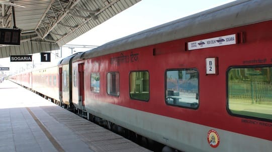 Kota News More than 10 thousand devotees traveled by trains in Maha Kumbh in 1 month many special trains ran