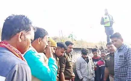 Dead body of missing youth found on the banks of Ganga, accused of murder