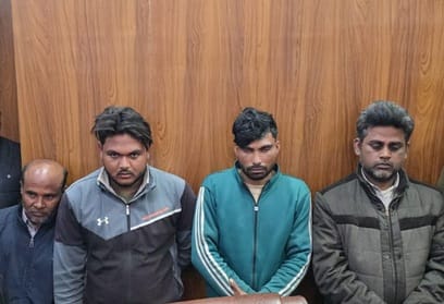 Six thieves arrested
