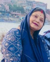 Woman dies in bus accident