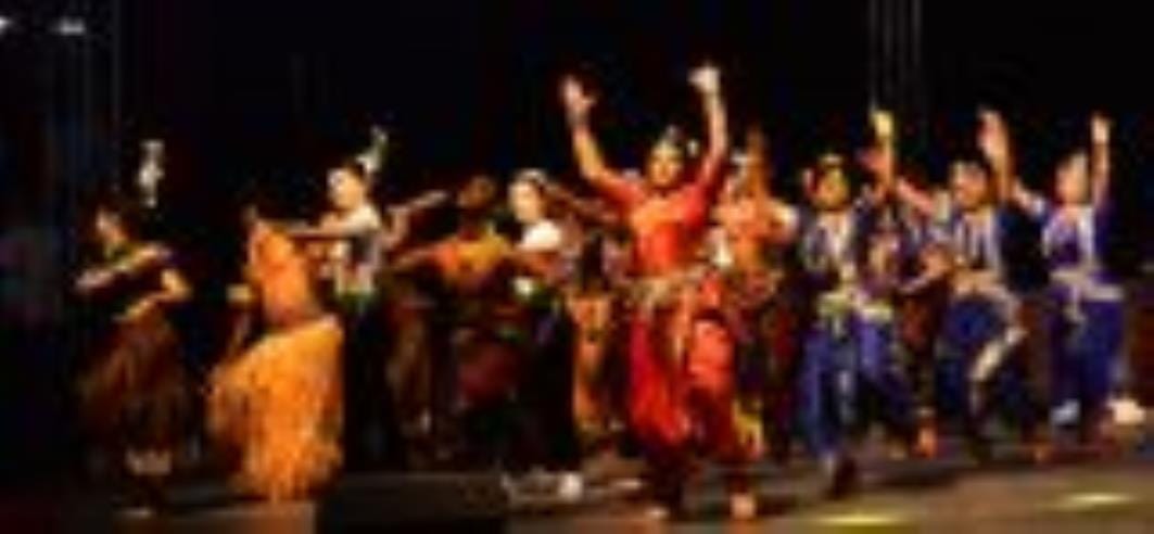 Cultures of 11 countries danced to the tune of Vasudhaiva Kutumbakam.