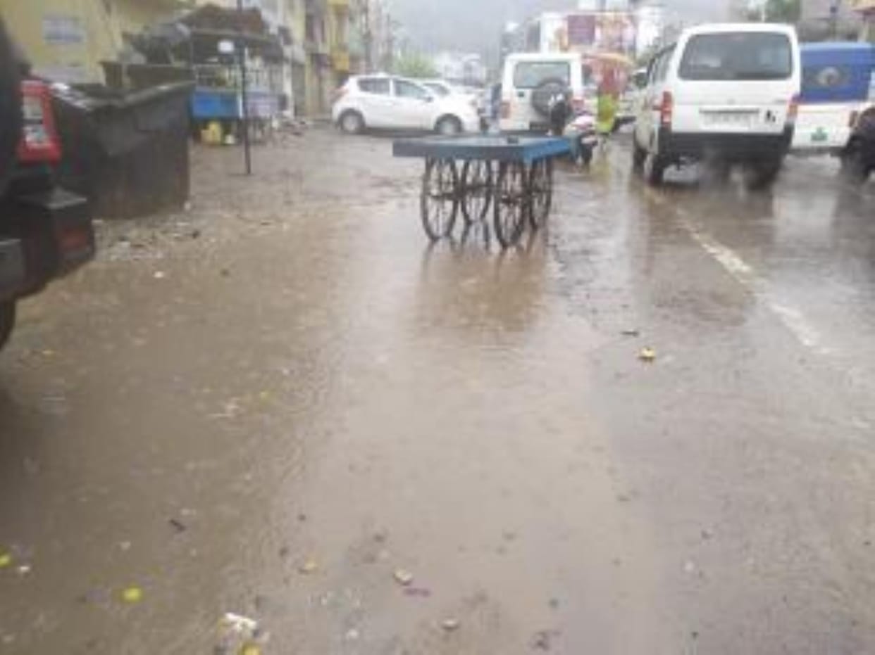 Rain and snowfall throughout the day, relief to drying crops
