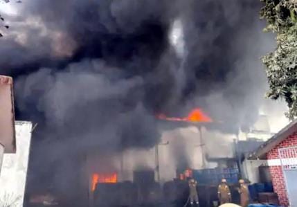 Fire broke out in the factory, drums filled with chemicals burst